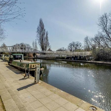 Lovely Luxury 1-Bed Apartment In Wembley Londra Exterior foto